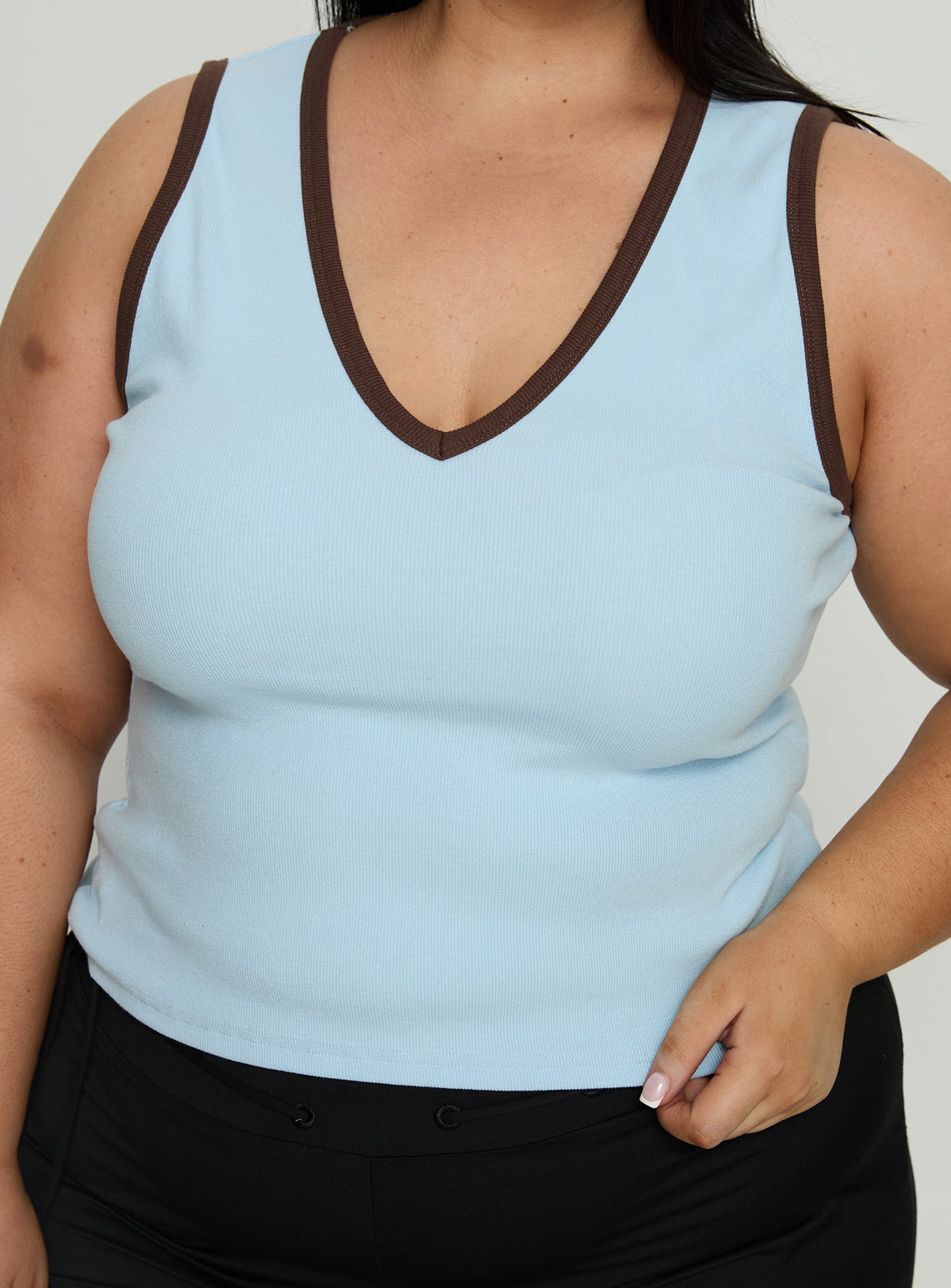 Baseline V Neck Rib Tank Top Blue / Brown Curve