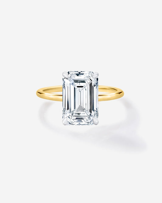2.77 Emerald Lab Diamond in Whisper Thin®